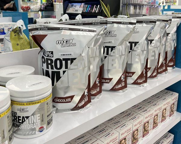 Opening of Dr. Shoaibi's pharmacy-10